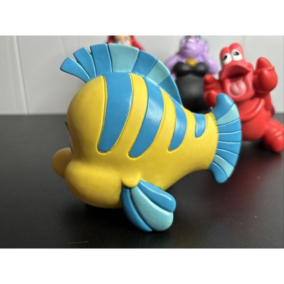 Vintage The Little Mermaid Bath Toy Lot - Ursula Flounder Sebastian Figures - Picture 4 of 16